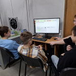 Югорские школьники готовятся к Национальной технологической олимпиаде в СурГУ